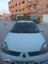 voitures-renault-clio-classique-2008-djelfa-algerie