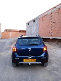 cars-dacia-sandero-2017-stepway-bouira-algeria