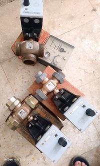 industry-manufacturing-les-vanne-3voix-neuf-dn33-dn-40-26-15-constantine-algeria