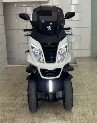 Peugeot Metropolis 2014