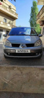 break-familiale-renault-scenic-2006-tiaret-algerie