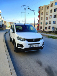 voitures-peugeot-rifter-2019-setif-algerie