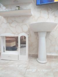 أثاث-الحمام-lavabo-meuble-miroir-salle-de-bain-70-66cm-المعالمة-الجزائر