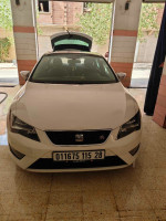 voitures-seat-leon-2015-fr15-msila-algerie