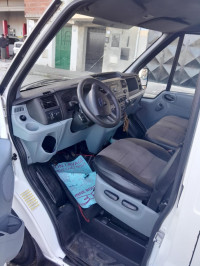 voitures-ford-transit-2015-dar-el-beida-alger-algerie