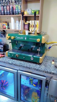 Materiek pour caféteria