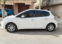 voitures-peugeot-208-2015-khemisti-tissemsilt-algerie