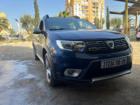 voitures-dacia-sandero-2018-stepway-restylee-bouinan-blida-algerie