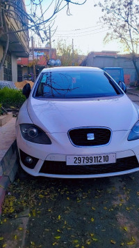 voitures-seat-leon-2012-aomar-bouira-algerie