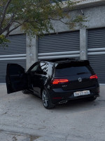 voitures-volkswagen-golf-7-2018-r-line-oum-el-bouaghi-algerie