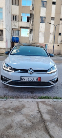 voitures-volkswagen-golf-7-2017-confortline-sidi-abdelaziz-jijel-algerie