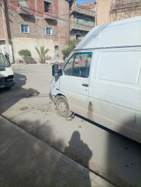 fourgon-renault-trafic-td-1400-1997-tebessa-algerie