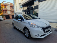 voitures-peugeot-208-2015-silver-line-bordj-el-kiffan-alger-algerie