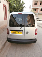 voitures-volkswagen-caddy-2015-bouira-algerie