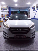 voitures-hyundai-tucson-2016-oum-el-bouaghi-algerie