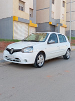 voitures-renault-clio-campus-2015-bye-es-senia-oran-algerie