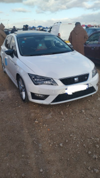 voitures-seat-leon-2015-fr15-constantine-algerie