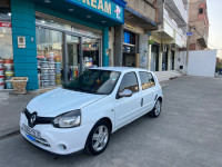 voitures-renault-clio-campus-2015-reghaia-alger-algerie