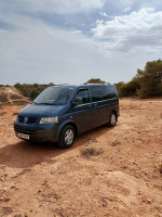 voitures-volkswagen-multivan-2010-gdyel-oran-algerie