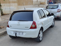 voitures-renault-clio-campus-2013-bye-tiaret-algerie