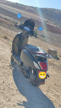 motos-et-scooters-fidelle-3-sym-ouled-benabdelkader-chlef-algerie