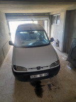 voitures-peugeot-partner-2002-beni-djellil-bejaia-algerie