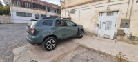 voitures-dacia-duster-journee-2024-bouira-algerie