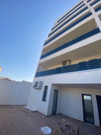 appartement-vente-f4-alger-dely-brahim-algerie