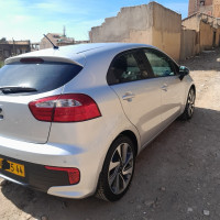 voitures-kia-rio-5-portes-2015-funny-facelift-khemis-miliana-ain-defla-algerie