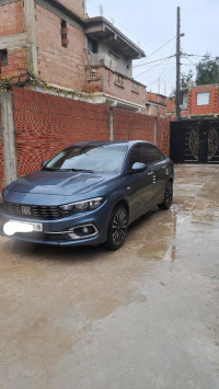 voitures-fiat-tipo-sedan-2024-life-birtouta-alger-algerie