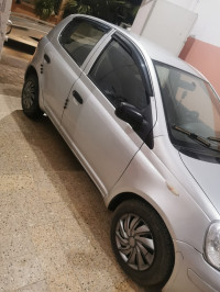 voitures-toyota-yaris-2004-staoueli-alger-algerie