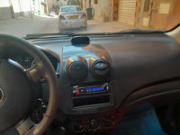 voitures-chevrolet-aveo-4-portes-2011-bouzareah-alger-algerie