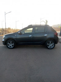 voitures-dacia-sandero-2017-stepway-bir-el-djir-oran-algerie