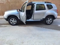 voitures-dacia-duster-2015-laureate-mostaganem-algerie