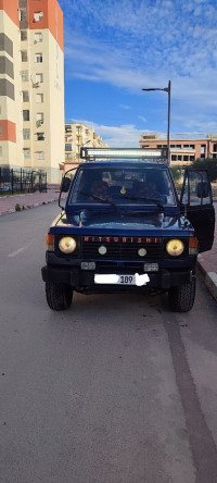 voitures-mitsubishi-pajero-1989-constantine-algerie