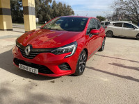 voitures-renault-clio5-2022-intanse-skikda-algerie