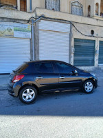 voitures-peugeot-207-2012-bouira-algerie