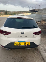 voitures-seat-leon-2013-fr-el-harrouch-skikda-algerie