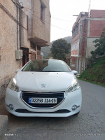 voitures-peugeot-208-2014-access-tizi-ouzou-algerie