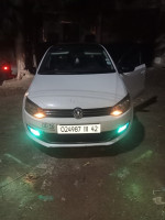 voitures-volkswagen-polo-2011-style-douaouda-tipaza-algerie