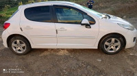 voitures-peugeot-207-2012-beni-haoua-chlef-algerie