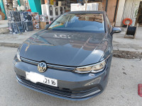 voitures-volkswagen-golf-8-2021-active-dar-el-beida-alger-algerie