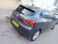 voitures-renault-clio-5-2021-oran-algerie