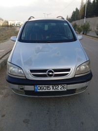 voitures-opel-zafira-2002-medea-algerie