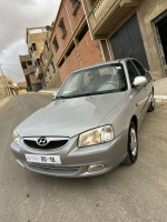 voitures-hyundai-accent-2015-gls-relizane-algerie