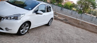 voitures-peugeot-208-2014-allure-sidi-bel-abbes-algerie