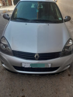 voitures-renault-clio-campus-2012-bye-relizane-algerie