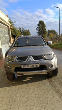 voitures-mitsubishi-l200-2014-doube-cabine-evolution-ouled-yaich-blida-algerie