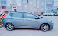 voitures-hyundai-accent-rb-5-portes-2018-constantine-algerie