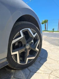 Volkswagen Golf 8 2025 R Black Edition 